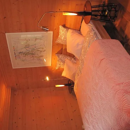 Les Hivernants - Eg Links Appartement-fewo- Dusche Oder Bad- Wc- 1 Schlafraum By Interhome Hornkessel